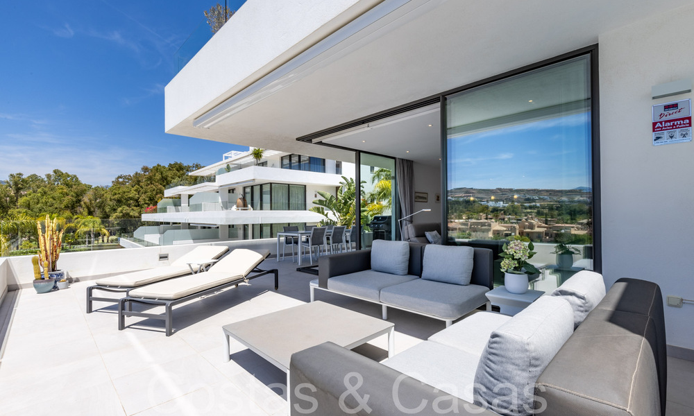 Appartement moderne et design prêt à emménager à vendre près du terrain de golf dans le triangle d'or de Marbella - Benahavis - Estepona 68815