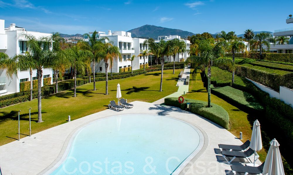 Appartement moderne et design prêt à emménager à vendre près du terrain de golf dans le triangle d'or de Marbella - Benahavis - Estepona 68824