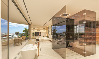 Revente! Maison design ultramoderne à vendre dans un complexe privilégié sur le Golden Mile de Marbella 69103 