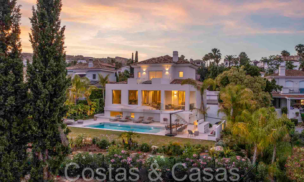 Belle villa rénovée de style méditerranéen contemporain à vendre, adjacente au terrain de golf de Benahavis - Marbella 69126