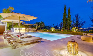 Belle villa rénovée de style méditerranéen contemporain à vendre, adjacente au terrain de golf de Benahavis - Marbella 69142 