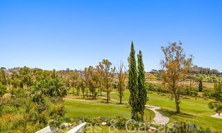Belle villa rénovée de style méditerranéen contemporain à vendre, adjacente au terrain de golf de Benahavis - Marbella 69176 