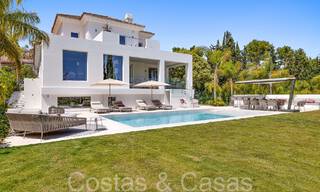 Belle villa rénovée de style méditerranéen contemporain à vendre, adjacente au terrain de golf de Benahavis - Marbella 69223 