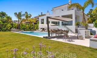 Belle villa rénovée de style méditerranéen contemporain à vendre, adjacente au terrain de golf de Benahavis - Marbella 69225 