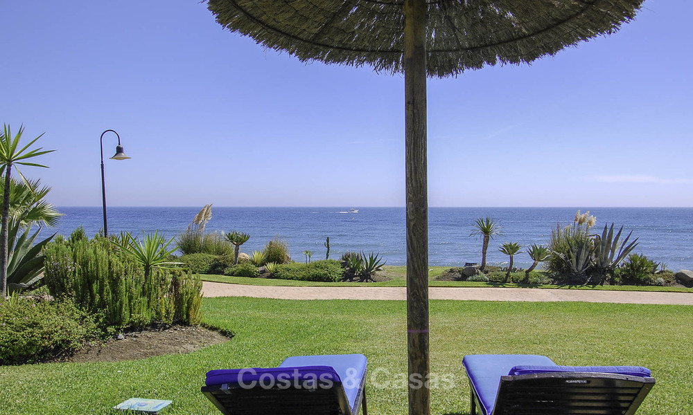 Appartement supérieur avec jardin dans un complexe privilégié en bord de mer sur le New Golden Mile entre Marbella et Estepona 69397