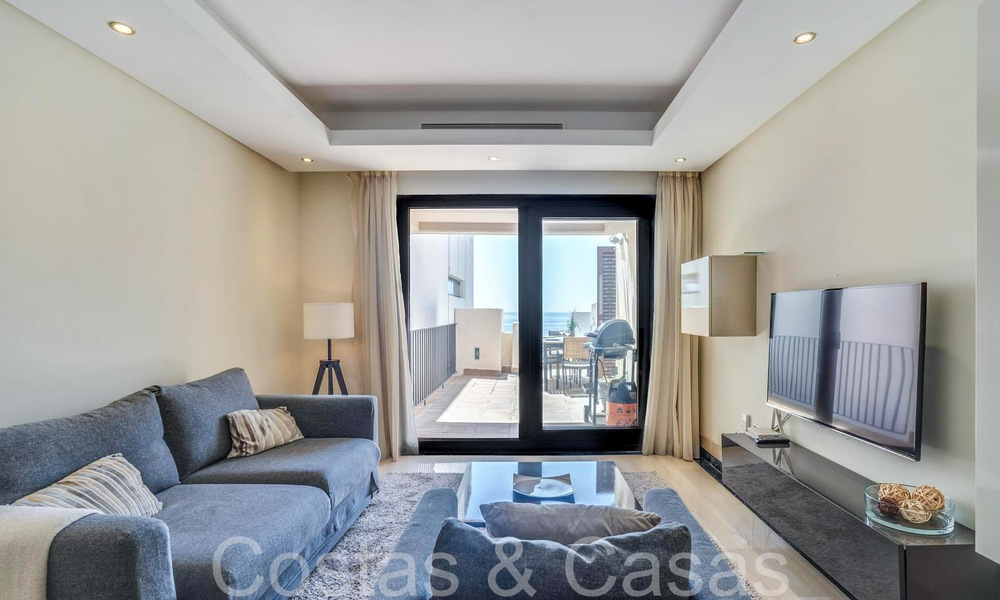 Penthouse à vendre dans un complexe de première ligne de plage sur le New Golden Mile entre Marbella et Estepona 69329