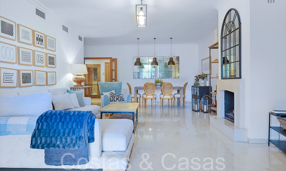 Spacieuse appartement de 3 chambres à vendre à quelques pas de la plage et du centre de San Pedro, Marbella 69550