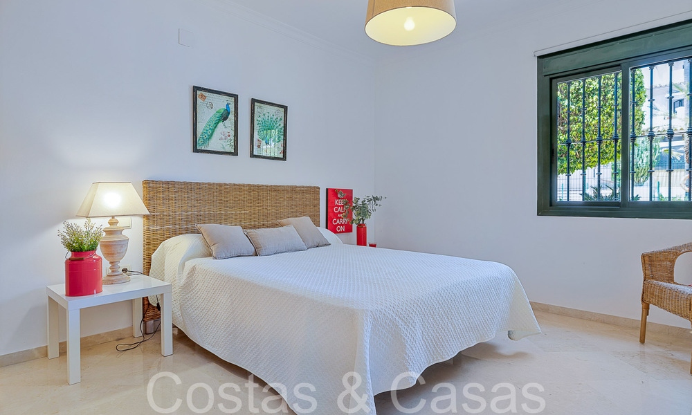 Spacieuse appartement de 3 chambres à vendre à quelques pas de la plage et du centre de San Pedro, Marbella 69565