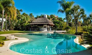 Villa méditerranéenne classique avec vue imprenable sur la mer à vendre, dans le complexe exclusif de La Zagaleta à Benahavis - Marbella 69741 