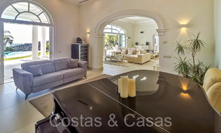 Villa méditerranéenne classique avec vue imprenable sur la mer à vendre, dans le complexe exclusif de La Zagaleta à Benahavis - Marbella 69742 