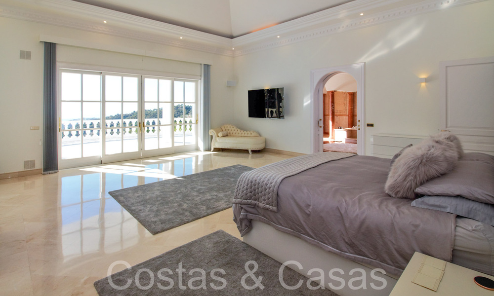 Villa méditerranéenne classique avec vue imprenable sur la mer à vendre, dans le complexe exclusif de La Zagaleta à Benahavis - Marbella 69754