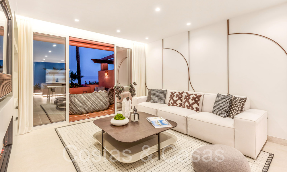 Appartement sophistiqué en première ligne de plage à vendre dans un complexe exclusif sur le New Golden Mile, Marbella - Estepona 69970