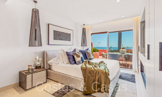 Appartement sophistiqué en première ligne de plage à vendre dans un complexe exclusif sur le New Golden Mile, Marbella - Estepona 69971 