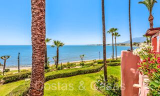 Appartement sophistiqué en première ligne de plage à vendre dans un complexe exclusif sur le New Golden Mile, Marbella - Estepona 69990 