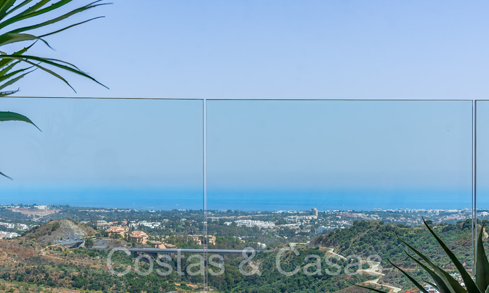 Prêt à emménager, penthouse contemporain avec vue panoramique sur la mer à vendre dans un complexe de haut standing à Benahavis - Marbella 70018