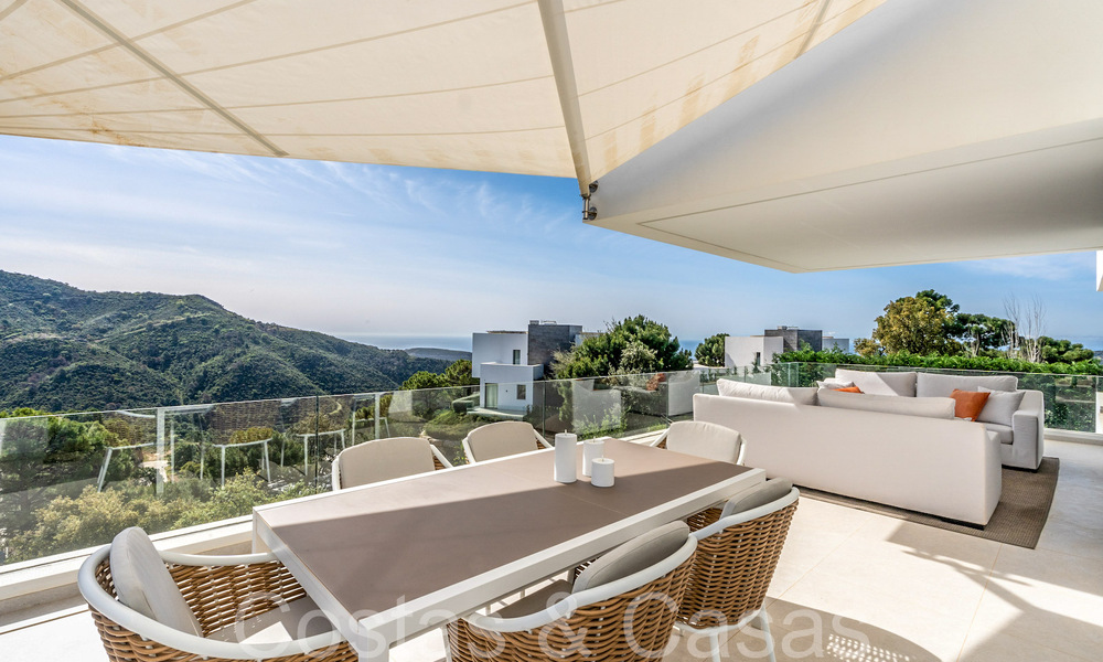 Villa de luxe prête à emménager avec vue panoramique à vendre dans une communauté fermée de Benahavis - Marbella 70056