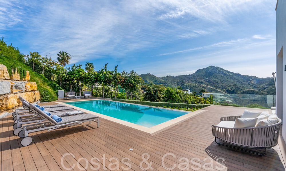 Villa de luxe prête à emménager avec vue panoramique à vendre dans une communauté fermée de Benahavis - Marbella 70065