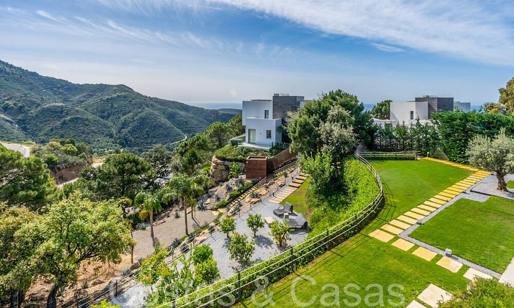 Villa de luxe prête à emménager avec vue panoramique à vendre dans une communauté fermée de Benahavis - Marbella 70069