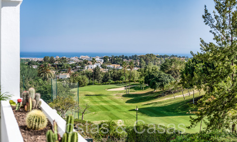 Appartement luxueusement rénové avec vue sur le golf et la mer à vendre, adjacent à un parcours de golf à La Quinta, Benahavis - Marbella 69947