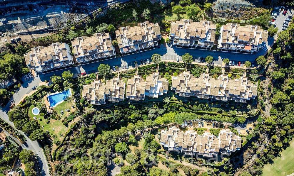 Penthouse sophistiqué prêt à emménager à vendre dans une enclave de golf fermée de La Quinta à Benahavis - Marbella 70183