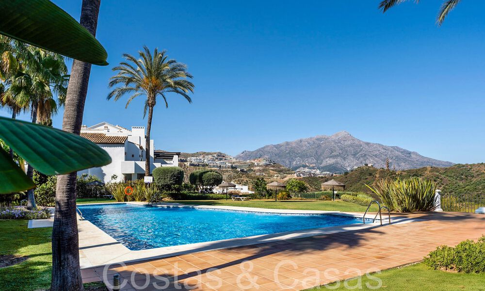 Penthouse sophistiqué prêt à emménager à vendre dans une enclave de golf fermée de La Quinta à Benahavis - Marbella 70186