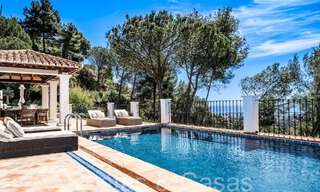 Villa de luxe de plain-pied de style méditerranéen contemporain à vendre en pleine nature à El Madroñal, Benahavis - Marbella 70268 