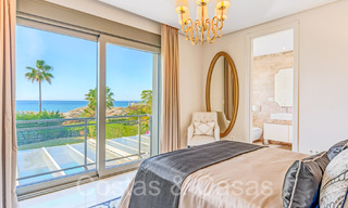 Villa spacieuse au charme andalou à vendre, première ligne de plage à l'est du centre de Marbella 70285 