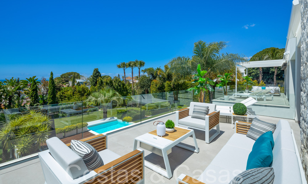 Villa design primée à l'architecture moderne à vendre à quelques pas de la plage à l'est de Marbella 70352