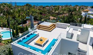 Villa design primée à l'architecture moderne à vendre à quelques pas de la plage à l'est de Marbella 70375 