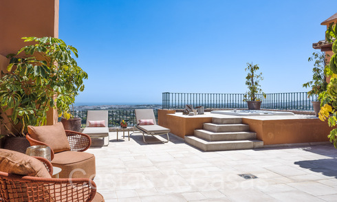 Penthouse andalou avec un design intérieur scandinave à vendre dans la vallée du golf de Nueva Andalucia, Marbella 70143