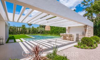 Villa de luxe rénovée de première classe à vendre avec vue sur le parcours de golf dans la vallée du golf de Nueva Andalucia, Marbella 70237 