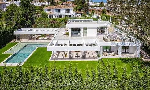 Villa de luxe rénovée de première classe à vendre avec vue sur le parcours de golf dans la vallée du golf de Nueva Andalucia, Marbella 70243