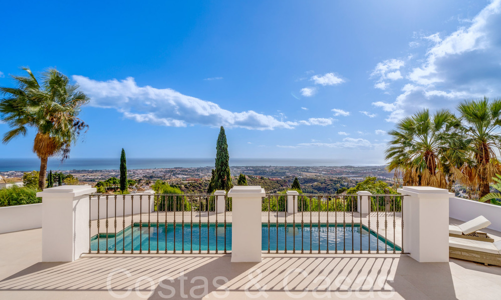 Sublime villa de luxe méditerranéenne avec vue panoramique sur la mer à vendre à El Madroñal, Marbella - Benahavis 70383