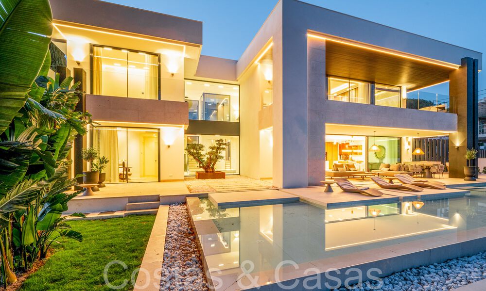 Villa sophistiquée de nouvelle construction à vendre proche de toutes commodités sur le célèbre Golden Mile de Marbella 70631