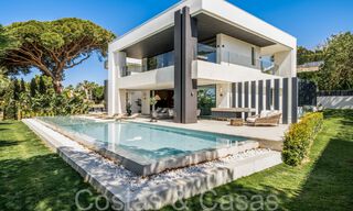 Villa sophistiquée de nouvelle construction à vendre proche de toutes commodités sur le célèbre Golden Mile de Marbella 70632 