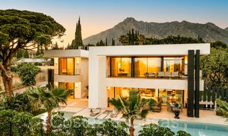 Villa sophistiquée de nouvelle construction à vendre proche de toutes commodités sur le célèbre Golden Mile de Marbella 70635 