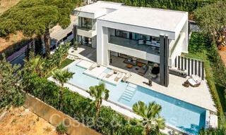 Villa sophistiquée de nouvelle construction à vendre proche de toutes commodités sur le célèbre Golden Mile de Marbella 70650 