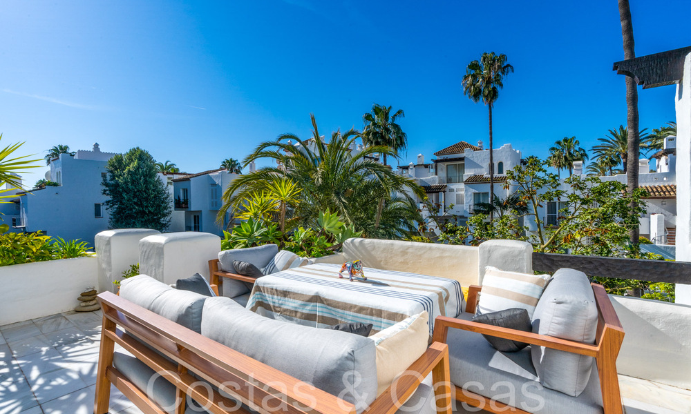 Penthouse à vendre dans un complexe balnéaire convoité sur le New Golden Mile entre Marbella et Estepona 70730