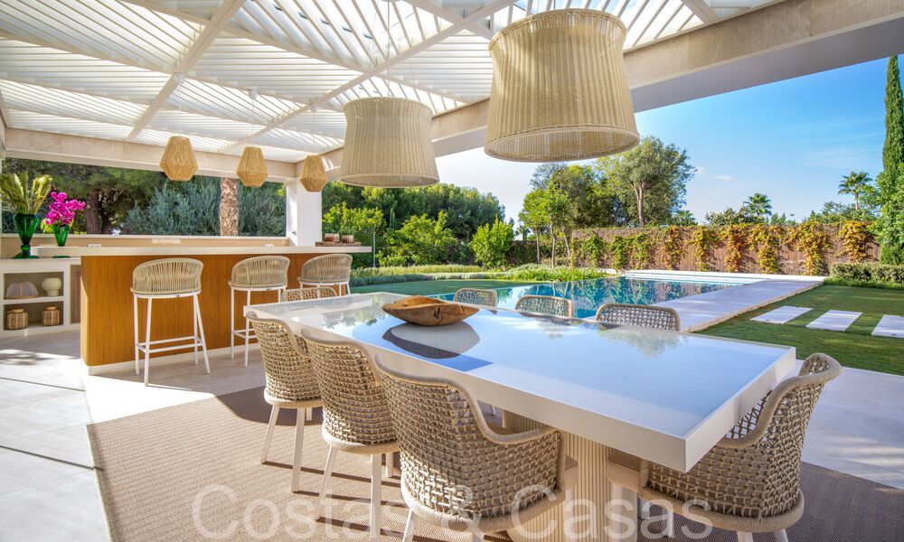 Villa de luxe moderne à vendre dans une urbanisation fermée sur le Golden Mile de Marbella 70740