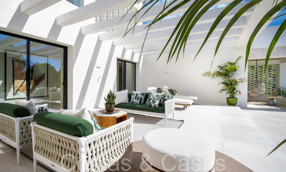 Villa de luxe moderne à vendre dans une urbanisation fermée sur le Golden Mile de Marbella 70762