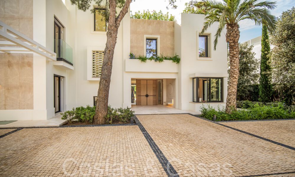 Villa de luxe moderne à vendre dans une urbanisation fermée sur le Golden Mile de Marbella 70766