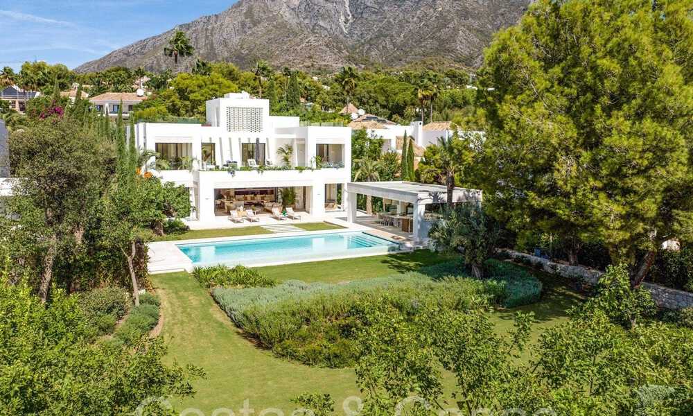 Villa de luxe moderne à vendre dans une urbanisation fermée sur le Golden Mile de Marbella 70769