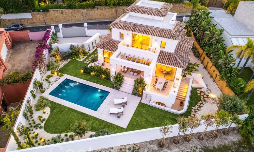 Villa méditerranéenne rénovée de première classe à vendre au cœur de La Quinta, Benahavis - Marbella 71190