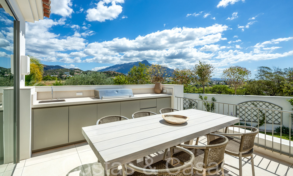 Villa méditerranéenne rénovée de première classe à vendre au cœur de La Quinta, Benahavis - Marbella 71205