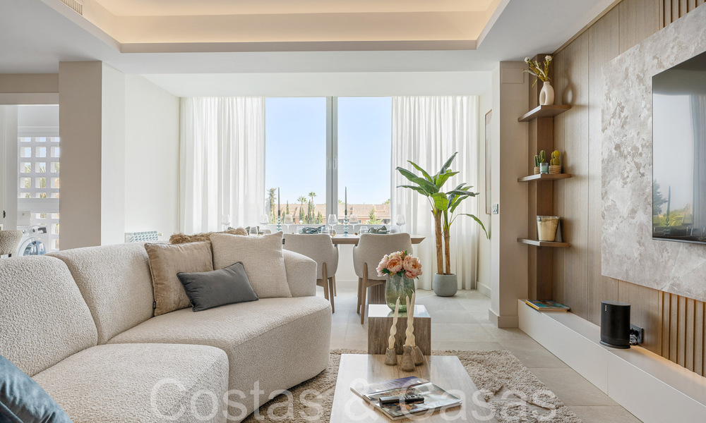 Magnifique penthouse avec grand solarium et piscine à vendre à Nueva Andalucia, Marbella 71240