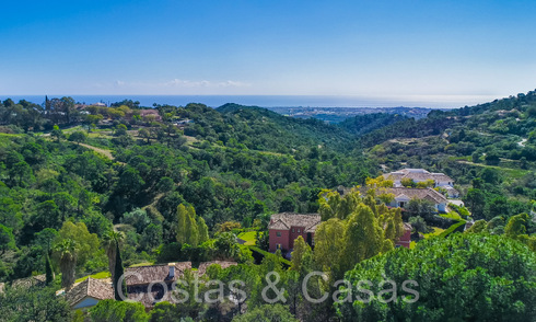 Majestueuse villa de charme à vendre, avec vue sur la mer, dans le complexe de golf le plus exclusif de La Zagaleta à Benahavis - Marbella 71431