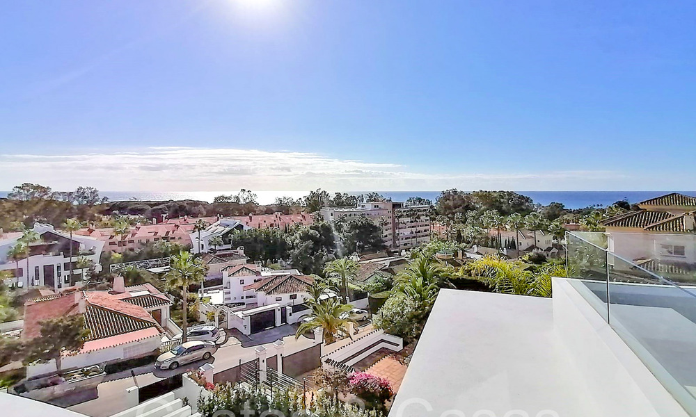 Villa neuve et prête à emménager dans un style moderne à vendre avec vue sur la mer, a deux pas de la plage à l'est du centre-ville de Marbella 71443