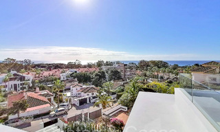 Villa neuve et prête à emménager dans un style moderne à vendre avec vue sur la mer, a deux pas de la plage à l'est du centre-ville de Marbella 71443 