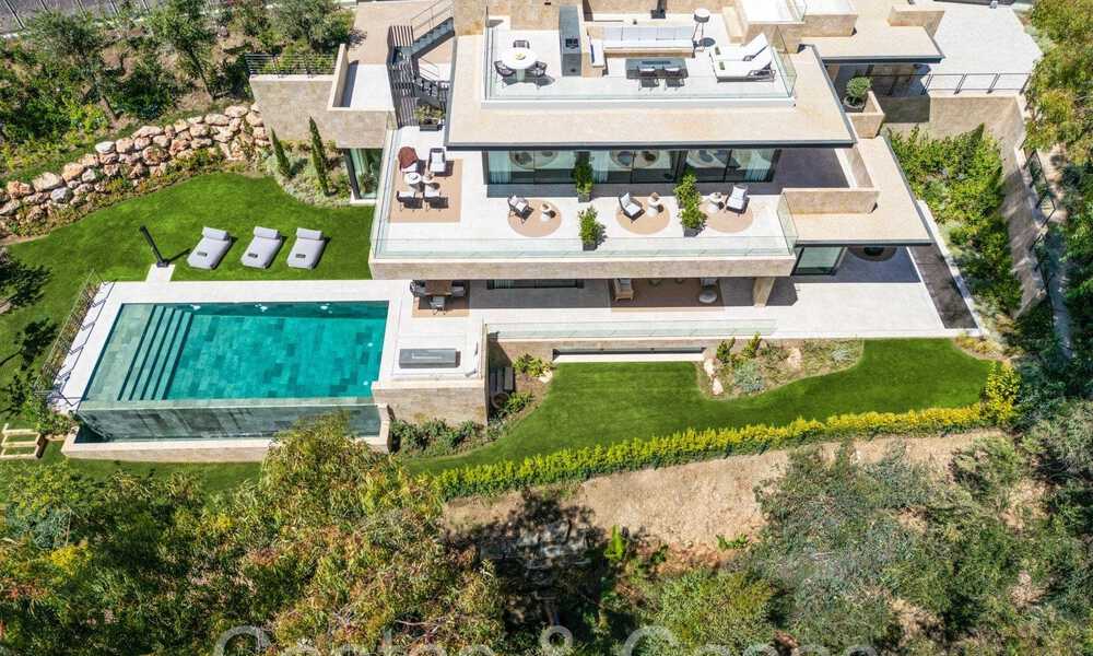 Villa sophistiquée de nouvelle construction à vendre à proximité de toutes les commodités à Nueva Andalucia, Marbella 71534