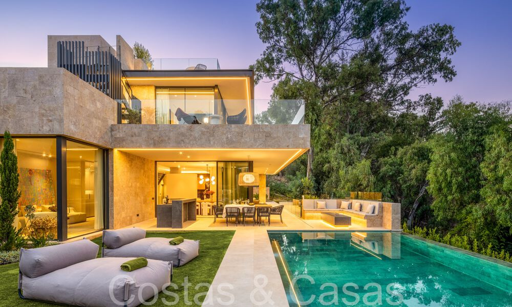 Villa sophistiquée de nouvelle construction à vendre à proximité de toutes les commodités à Nueva Andalucia, Marbella 71541